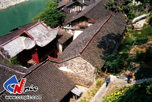 022-7280 重庆酉阳龚滩古镇