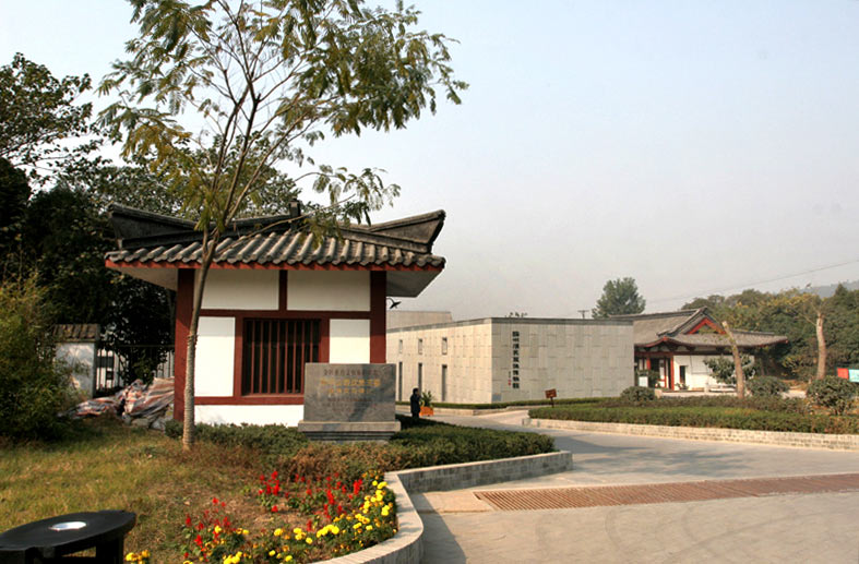 江苏徐州汉兵马俑博物馆