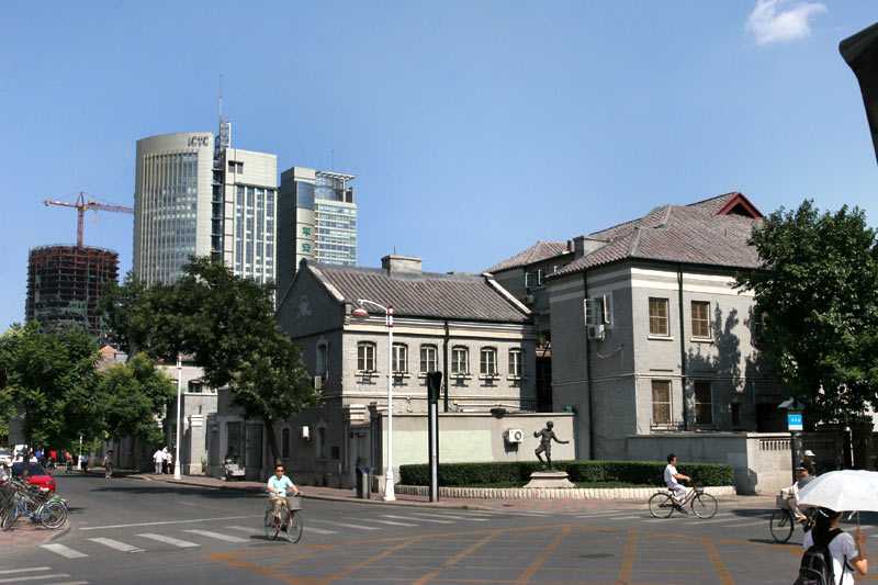 027-0221 天津五大道历史风貌建筑